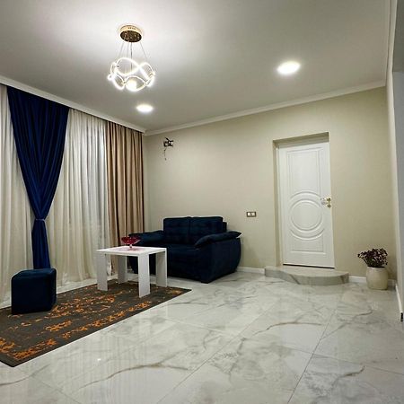 Yerevan Downtown Bagian luar foto